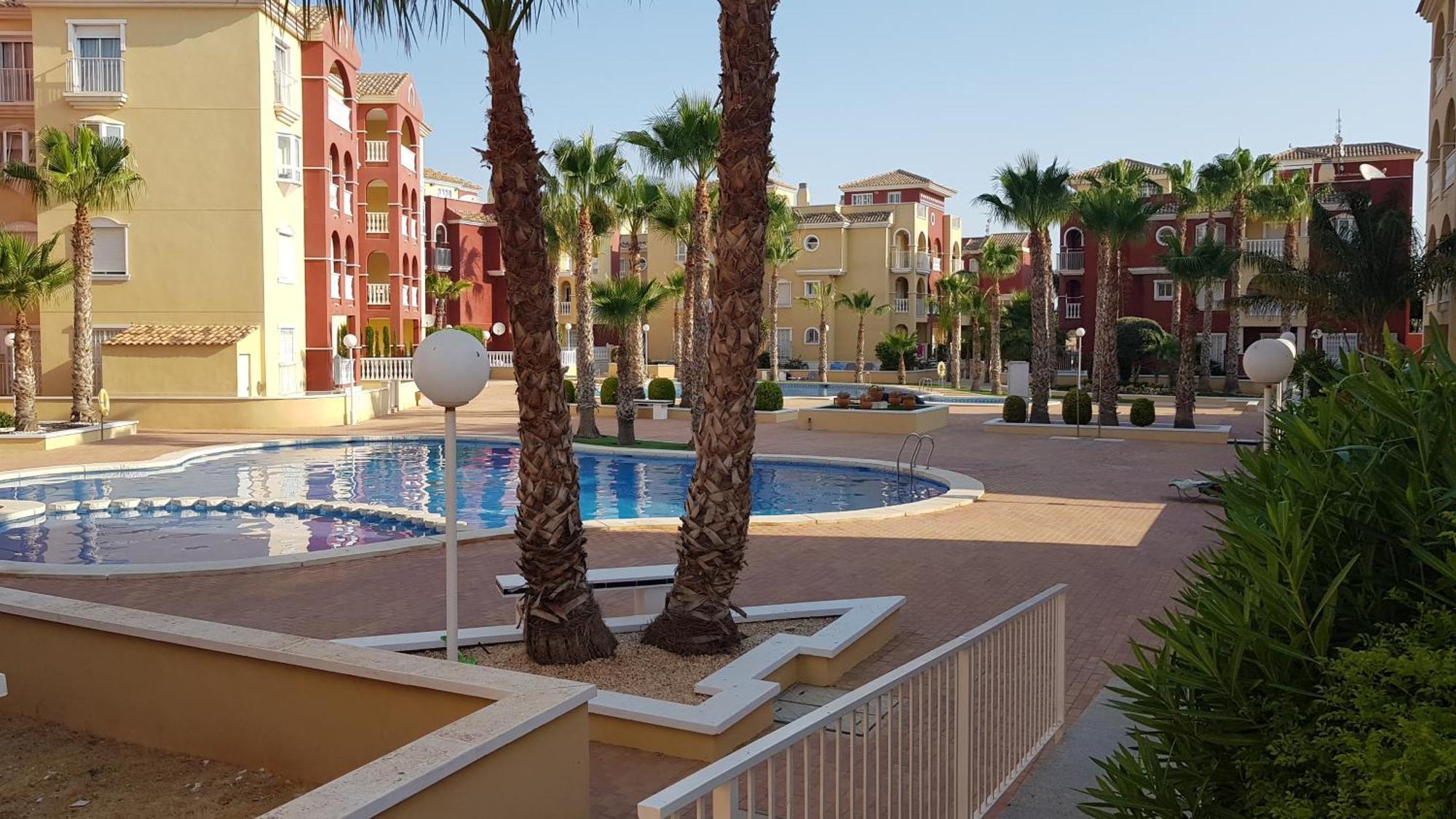 Los Alcázares Spacious 3 Bedroom 2 Bathroom Apartment - Puerto Marina Complex מראה חיצוני תמונה