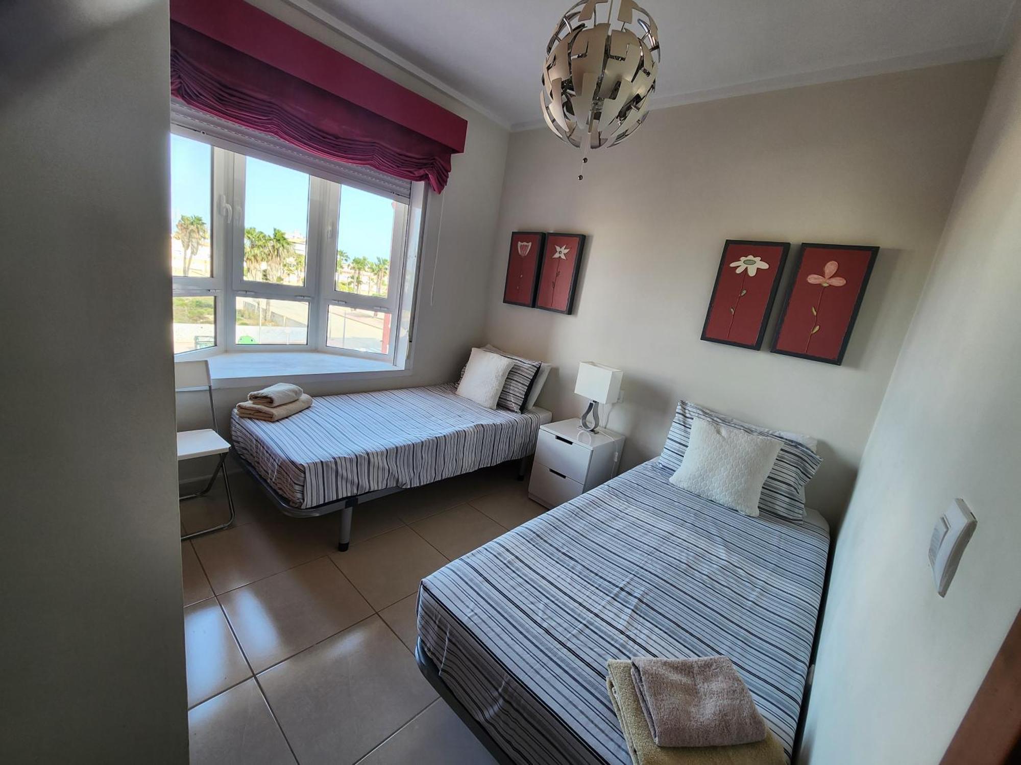 Los Alcázares Spacious 3 Bedroom 2 Bathroom Apartment - Puerto Marina Complex מראה חיצוני תמונה